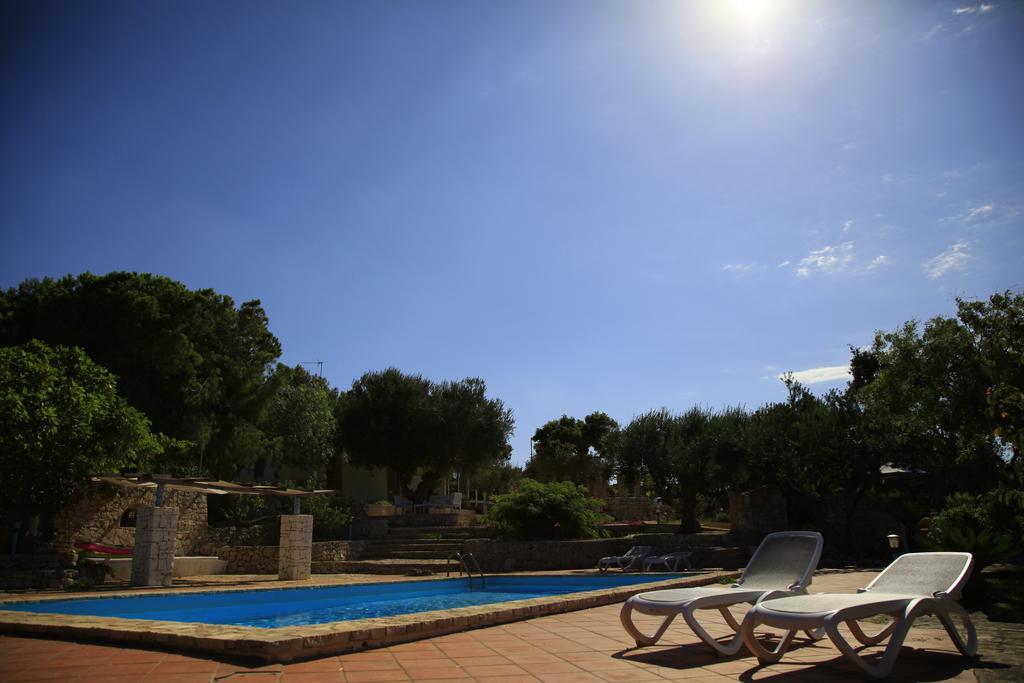 Contrada Borgin Bed & Breakfast Marina Di Pescoluse Luaran gambar
